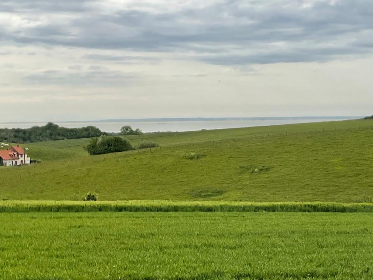 Sur Les Routes De La Mer Saint-Inglevert Exterior foto
